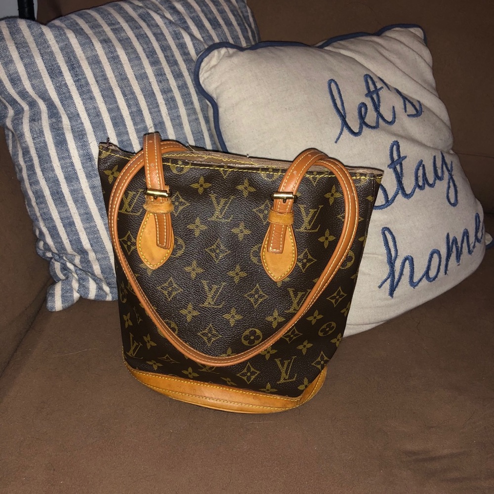 Rare Authentic Louis Vuitton Vintage Bucket Bag